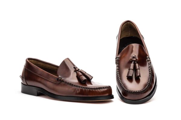 ZAPATO CASTELLANO PARA CABALLERO CON BORLAS SUELA DE CUERO VARIOS COLORES-FABRICADO EN ESPAÑA