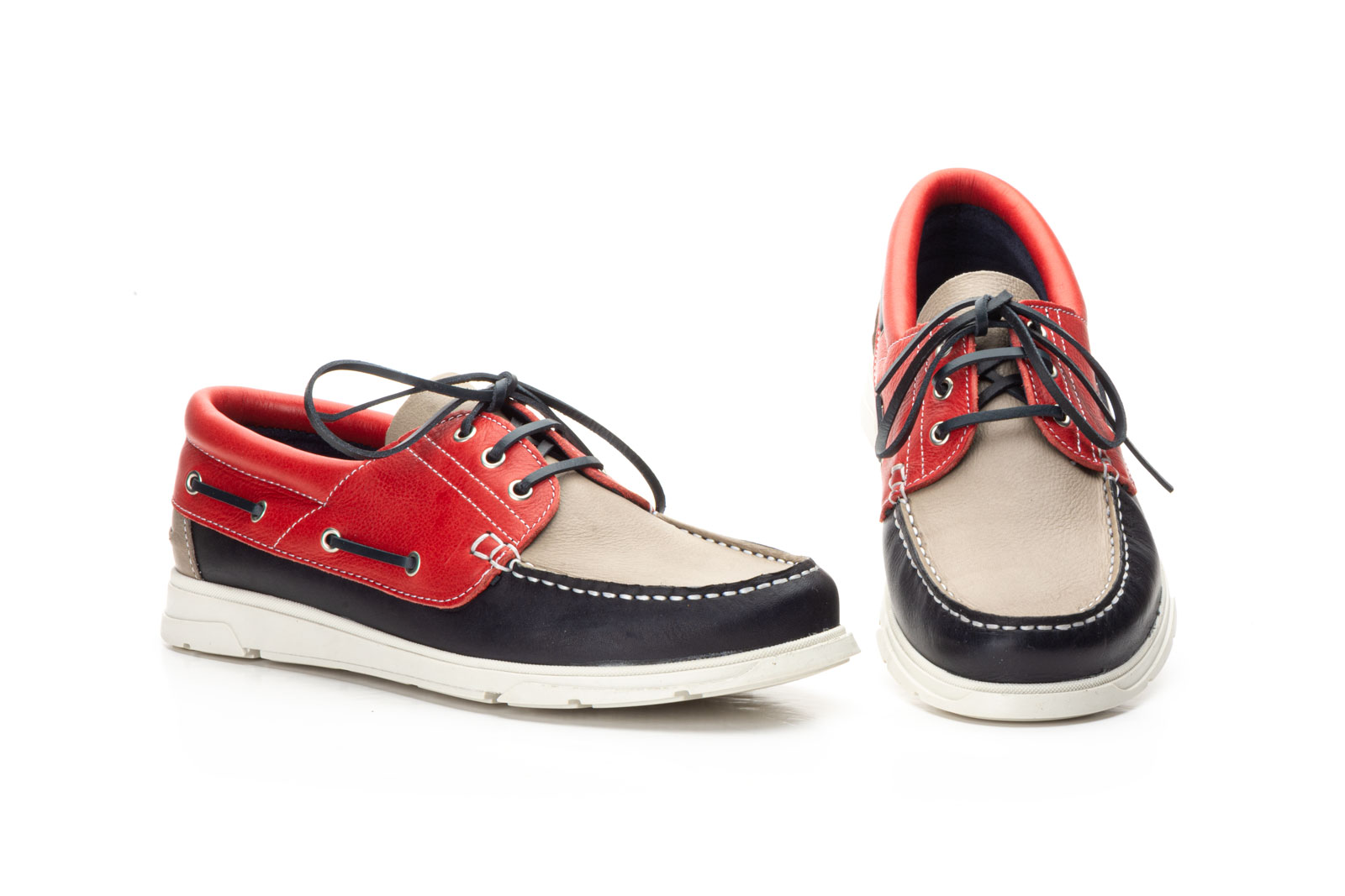 NAUTICO CON CORDON PARA CABALLERO DE PIEL EN COMBINACIONES VARIOS COLORES DISPONIBLES