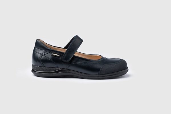 MOCASIN COLEGIAL CHAROL ANTIFAZ ANGELITOS