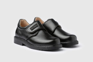 Zapatos colegiales clásicos de piel con velcro para niño Modelo 435 Tallas 22 a 42 Angelitos 7 ANG 435 NEGRO 01