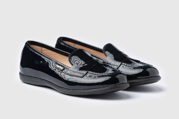 MOCASIN COLEGIAL CHAROL ANTIFAZ ANGELITOS