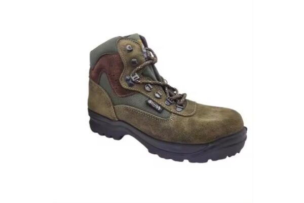 Bota de montaña kaki y marrón para hombre trekking Tallas 39 a 46 Modelo 4055 Segarra