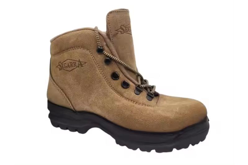 Botas de montaña para hombre en serraje varios colores Tallas 39 a 46 Modelo 4200 Segarra