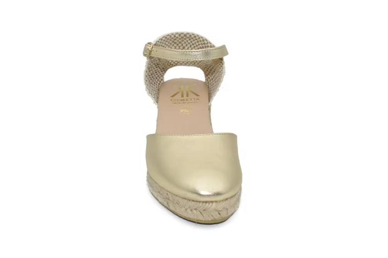 Alpargatas de cuña en piel auténtica, fabricadas en España. Con pulsera al tobillo y cuña de yute natural aportan elegancia y comodidad. Tallas 36 a 40 Modelo 5011 Cokketa 3 Alpargatas de cuña en piel auténtica, fabricadas en España. Con pulsera al tobillo y cuña de yute natural aportan elegancia y comodidad. Tallas 36 a 40 Modelo 5011 Cokketa - Imagen 3