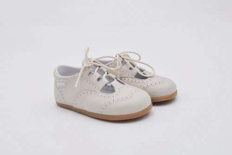 Zapato inglesito respetuoso de piel Tallas 20 a 27 Modelo 543 Angelitos 4 Zapato inglesito respetuoso de piel Tallas 20 a 27 Modelo 543 Angelitos - Imagen 4