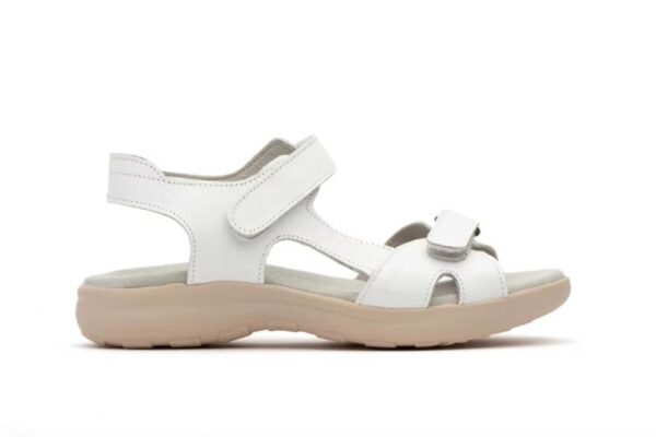 Sandalias blancas planas para mujer con doble cierre de velcro Hecho en España Modelo E645 Tallas 36 a 41 Alto Estilo - Image 3