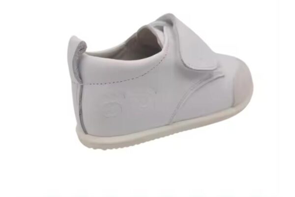 Zapatillas blancas calzado respetuoso para niño y niña Tallas 20 a 32 Modelo Z109 Condiz - Image 3