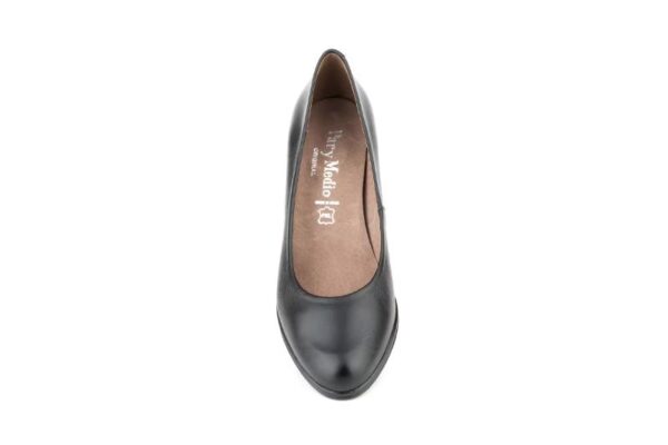 Zapatos de mujer de piel negra con tacón medio-alto clásicos Hecho en España Tallas 36 a 41 Modelo 1586 Par y medio - Imagen 3