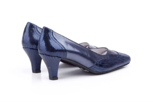 Zapatos de mujer de piel azul con tacón medio Hecho en España Ancho especial Tallas 36 a 41 Modelo 5209 Jam - Imagen 4