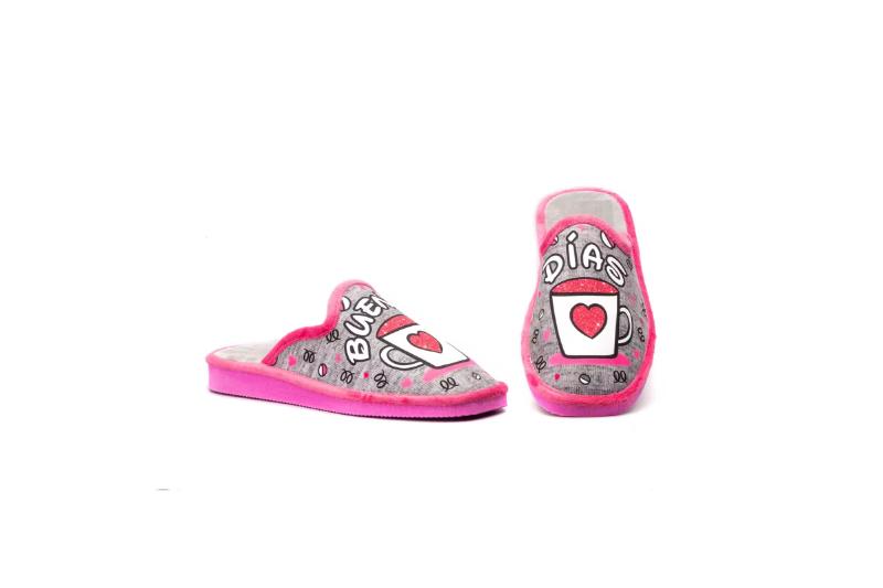 Zapatillas de casa cerradas para mujer con diseño “Buenos Días” Hecho en España Tallas 36 a 41 Modelo CH613 Jam