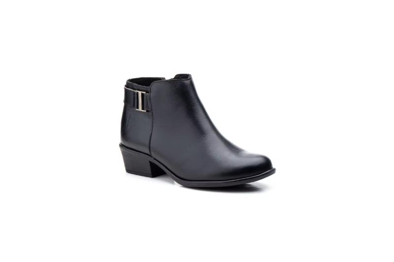 Botines de piel para mujer con tacón bajo y adorno metálico Tallas 36 a 41 Modelo 6300 Jam