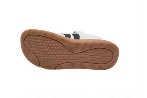 Deportivos respetuosos barefoot de piel Modelo Ares Blanditos Tallas 28 a 38 by Crio`S - Image 2