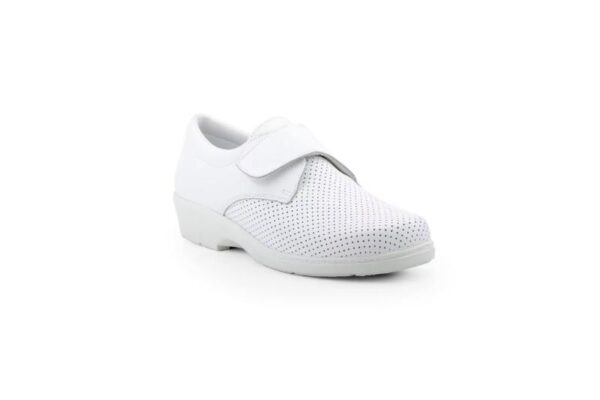 Zapato sanitario blanco para mujer de piel alta calidad Cierre de velcro Tallas 35 a 41 Modelo Farma - Imagen 5