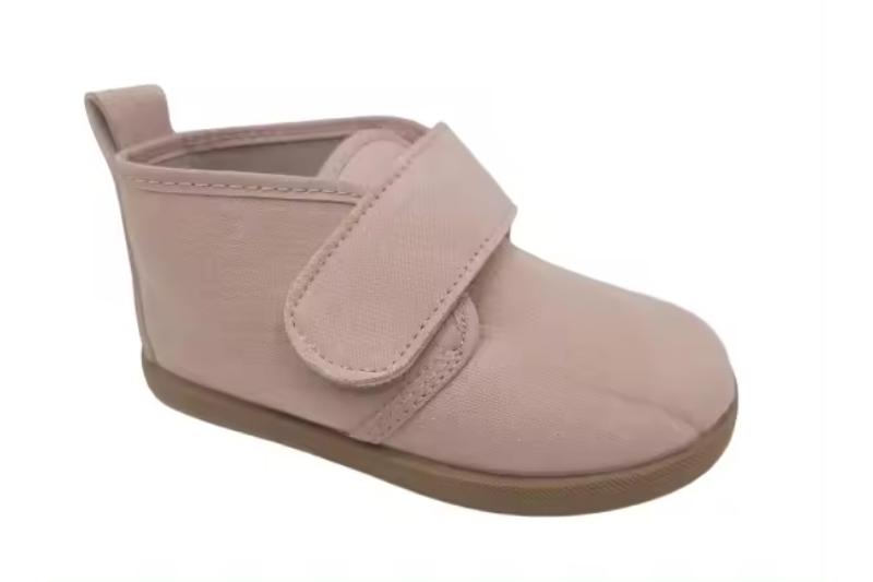 Botita pisacacas vegana serratex con cierre de velcro Hecho en España Tallas 20 a 29 Modelo 1113 Condiz