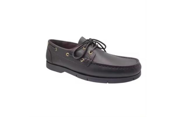 Zapatos náuticos de piel color marrón con suela lisa Tallas 39 a 45 Modelo 2025 Sachini