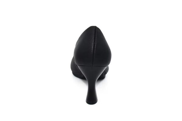 Zapatos de salón de mujer en piel con tacón medio plantilla Gel Hecho en España Tallas 35 a 41 Modelo 4240 Chamby - Imagen 2
