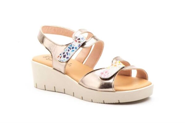 Sandalias de cuña para mujer con velcro Hecho en España Modelo E459 Tallas 36 a 41 Alto Estilo - Image 4
