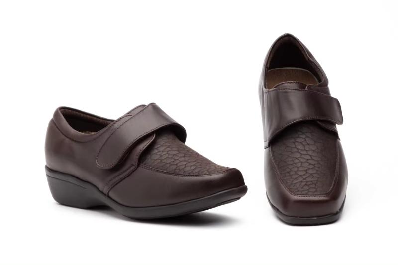 Zapatos cómodos de piel con velcro para mujer Tallas 36 a 41 Modelo 782 Jam 4 Zapatos cómodos de piel con velcro para mujer Tallas 36 a 41 Modelo 782 Jam - Imagen 4