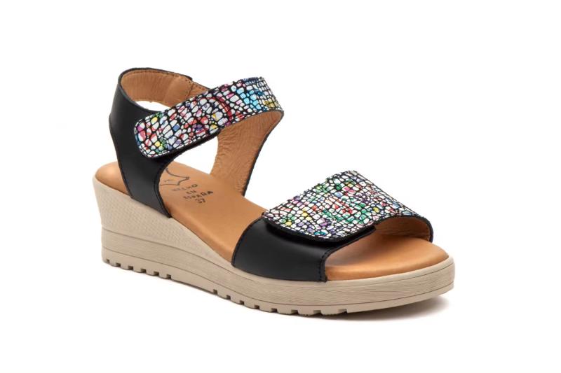 Sandalias de cuña para mujer con velcro Hecho en España Modelo E647 Tallas 36 a 41 Alto Estilo 6 Sandalias de cuña para mujer con velcro Hecho en España Modelo E647 Tallas 36 a 41 Alto Estilo - Image 6