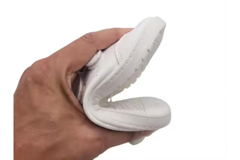 Zapatillas infantiles muy flexibles Tallas 26 a 31 Modelo H820 Katosines 3 Zapatillas infantiles muy flexibles Tallas 26 a 31 Modelo H820 Katosines - Imagen 3