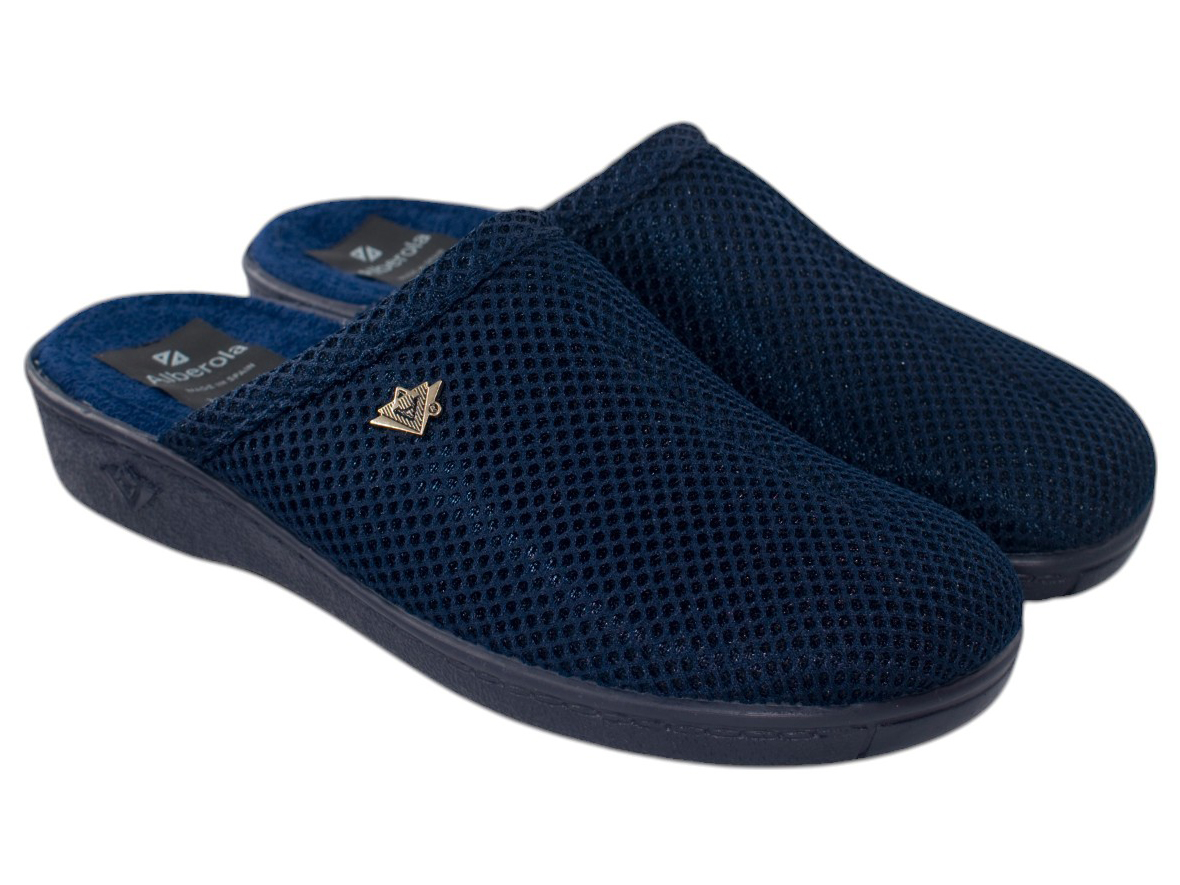 Zueco Relax de enfermera unisex Tallas 35 a 41 Michu Modelo 6220 Sevillas 4 Zueco Relax de enfermera unisex Tallas 35 a 41 Michu Modelo 6220 Sevillas - Image 4