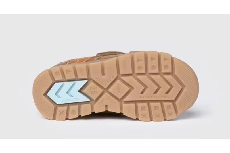 Botin de piel para niño Hecho en España Modelo 720 Tallas 22 a 31 Angelitos 6 Botin de piel para niño Hecho en España Modelo 720 Tallas 22 a 31 Angelitos - Image 6