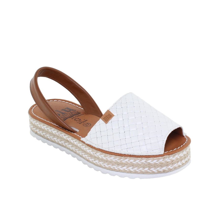 Menorquinas mujer de piel trenzada con plataforma de esparto plantilla almohadillada y piso de goma Tallas 35 a 41 Hecho en España Modelo 10462 Blusandal