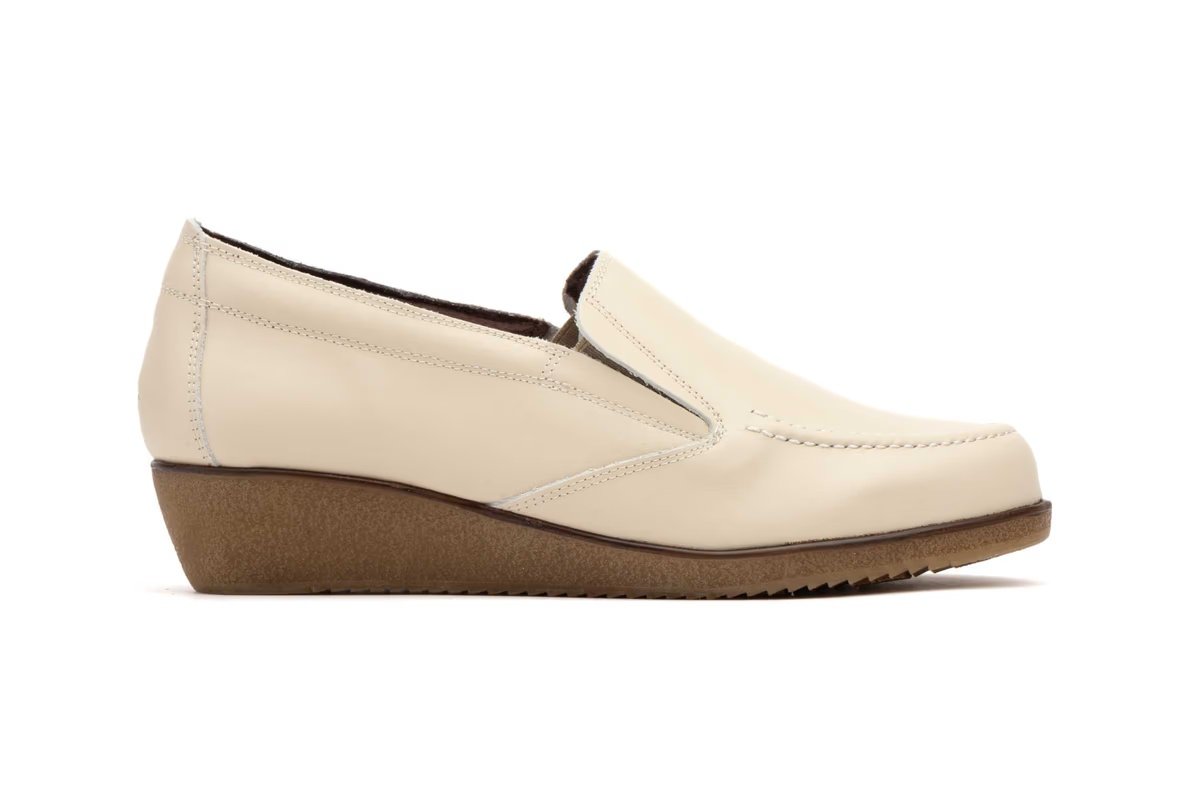 Zapatos Mujer Piel Beige modelo 5060 Jam 3 Zapatos Mujer Piel Beige modelo 5060 Jam - Imagen 3