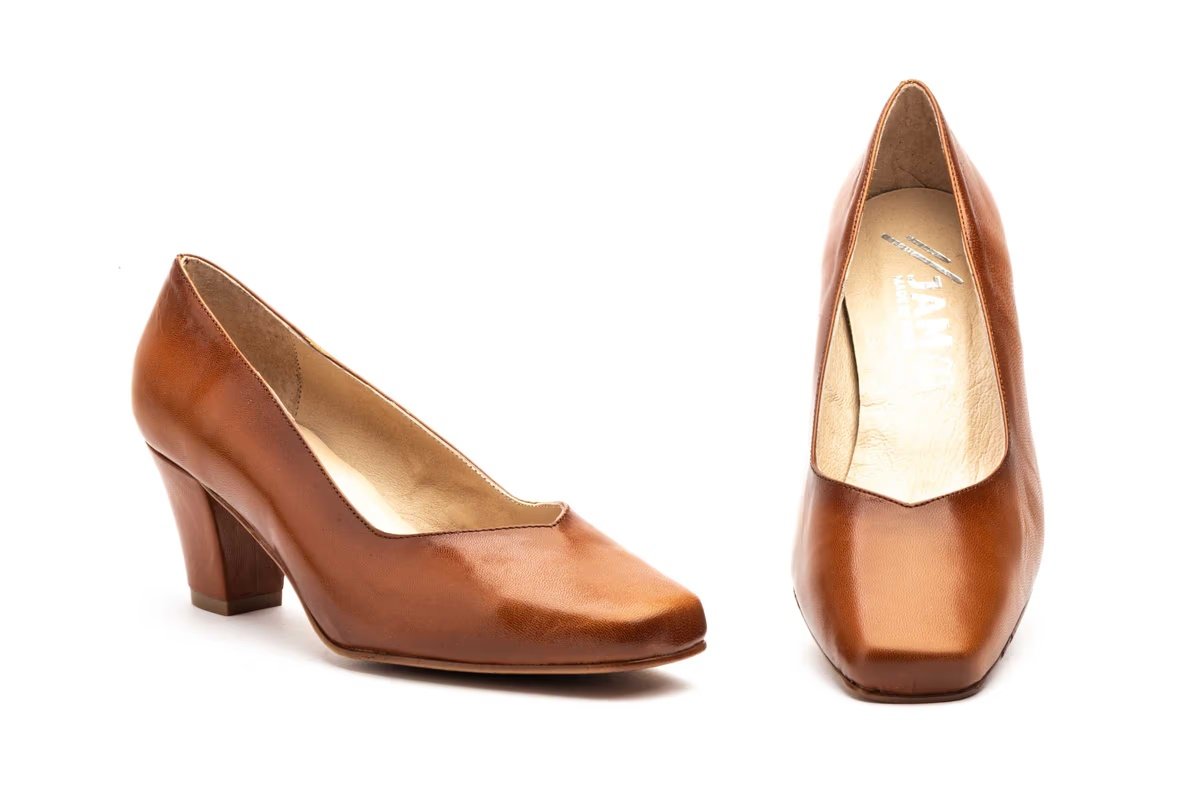 Salón Mujer Piel Camel Tacón modelo 6790 Jam