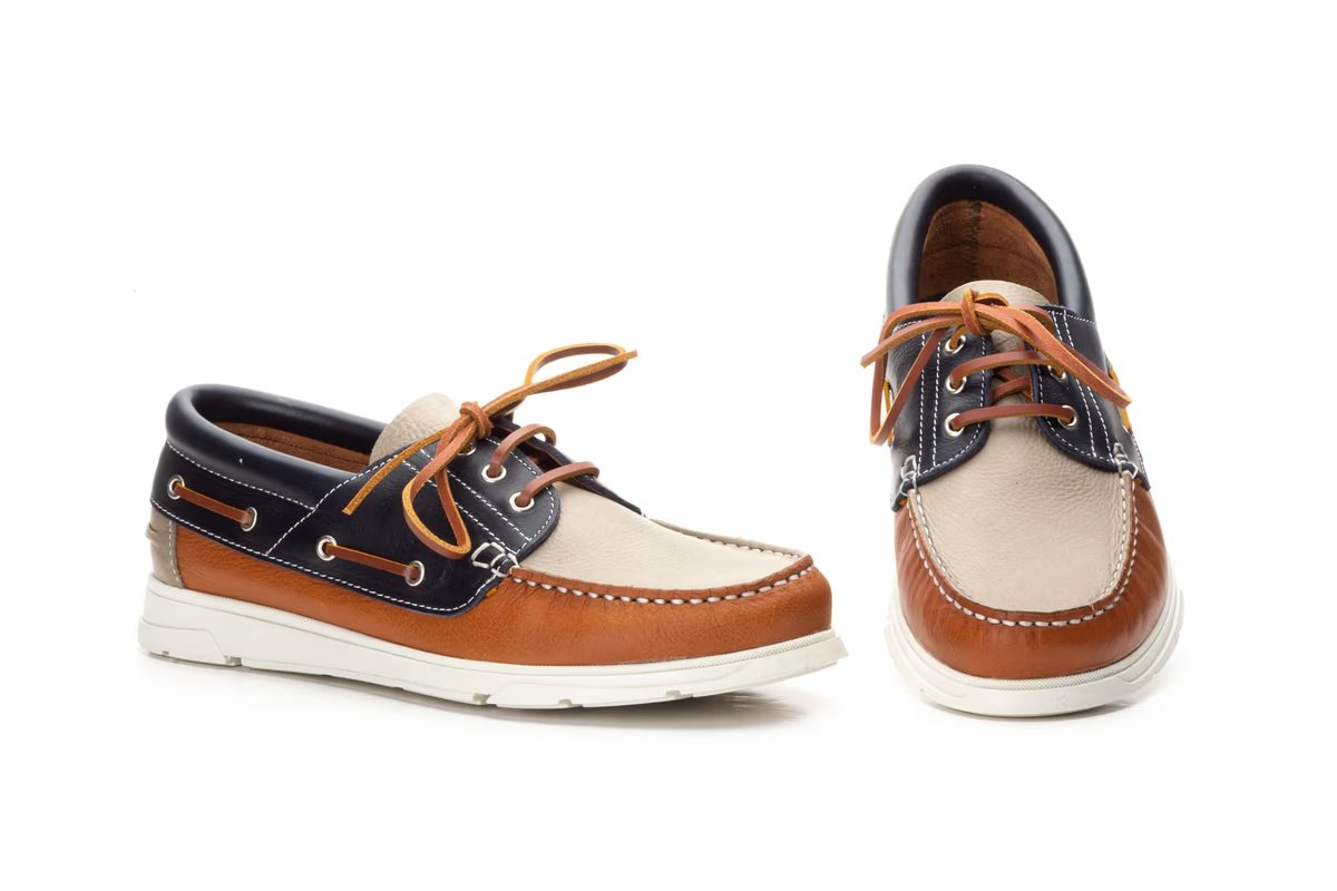 Zapatos náuticos de piel para hombre modelo KL2051 Keelan