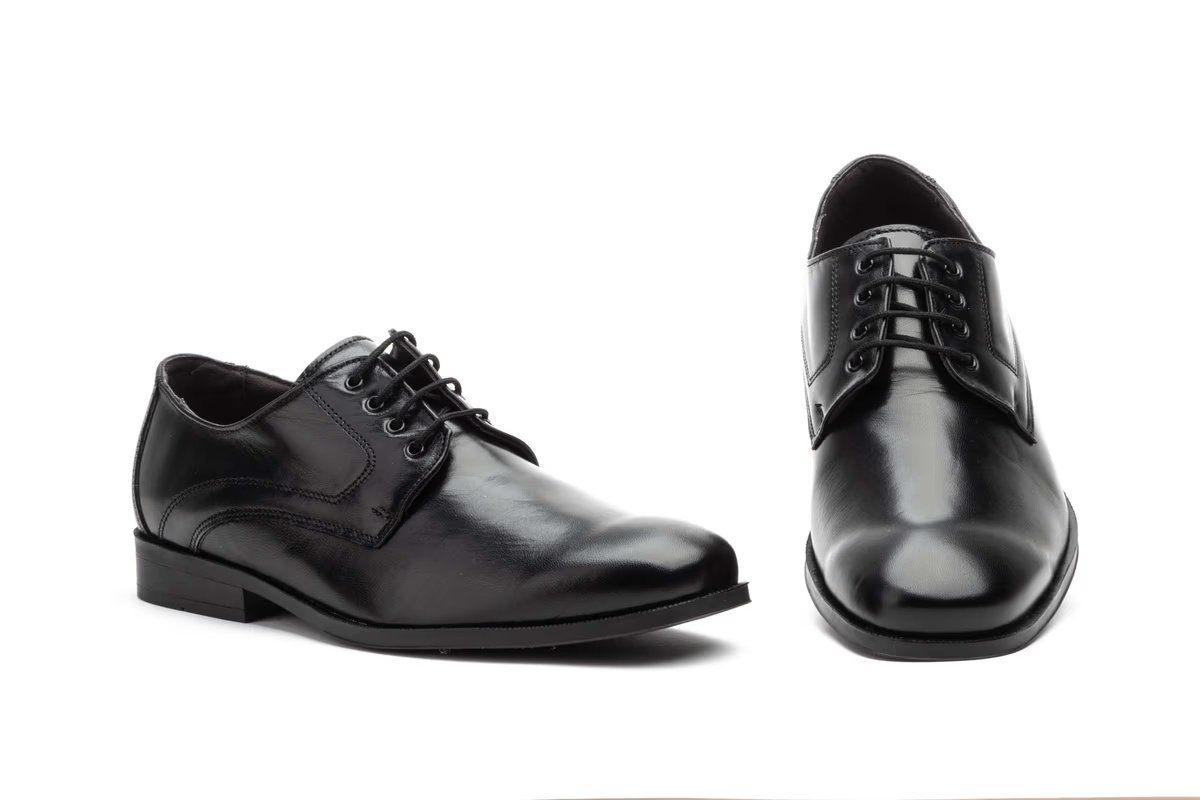 Zapatos clásicos de piel para hombre con cordones modelo SZ2040 Szpilman
