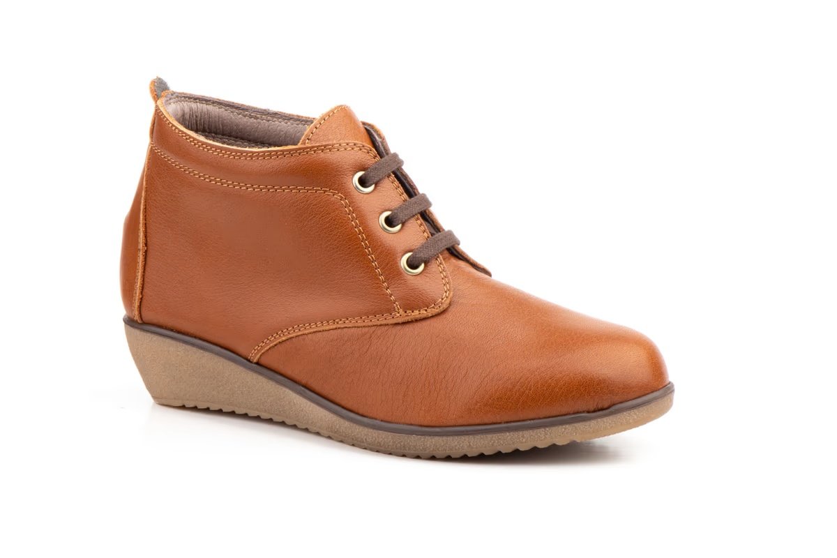 Botín Mujer Piel Cuero Cordones modelo AE398 Alto Estilo 2 Botín Mujer Piel Cuero Cordones modelo AE398 Alto Estilo - Imagen 2