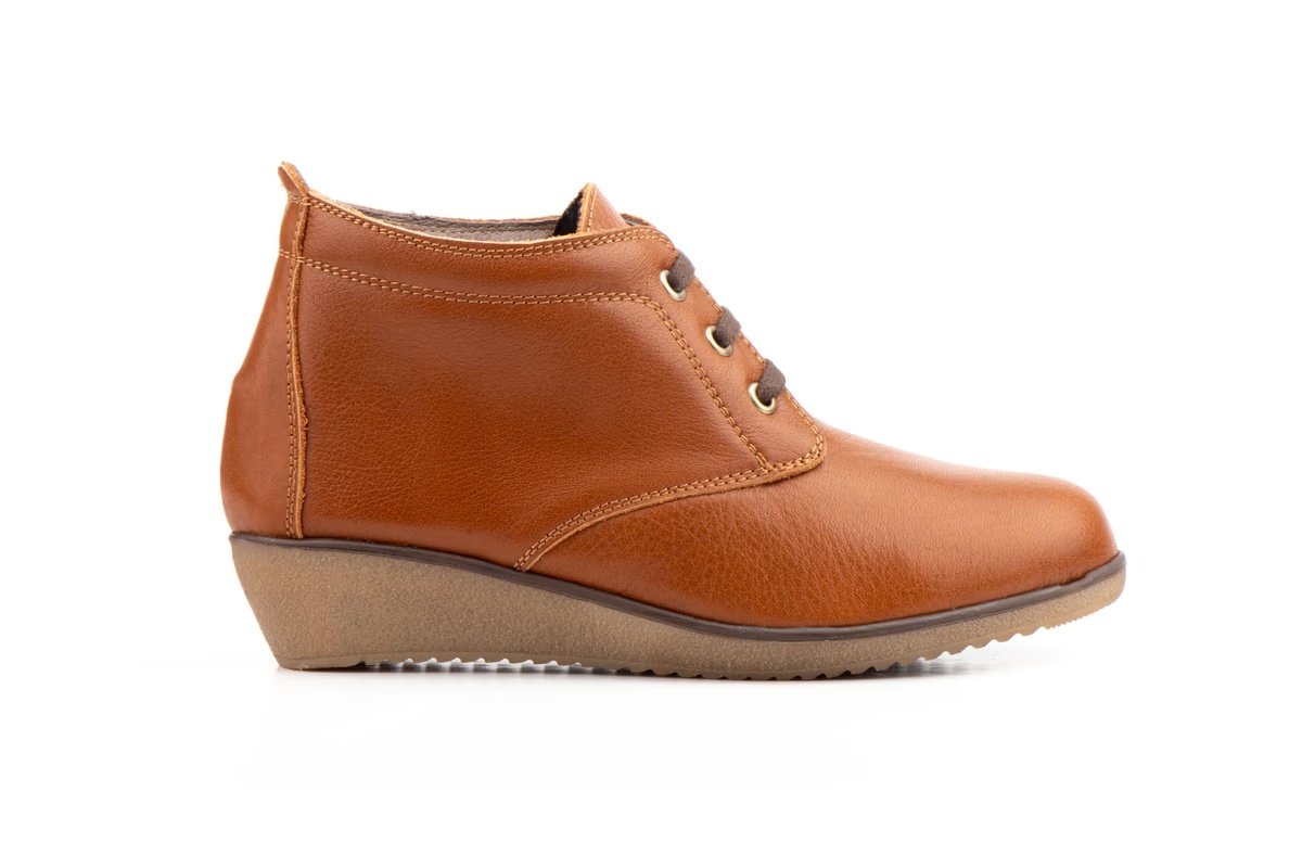 Botín Mujer Piel Cuero Cordones modelo AE398 Alto Estilo 3 Botín Mujer Piel Cuero Cordones modelo AE398 Alto Estilo - Imagen 3