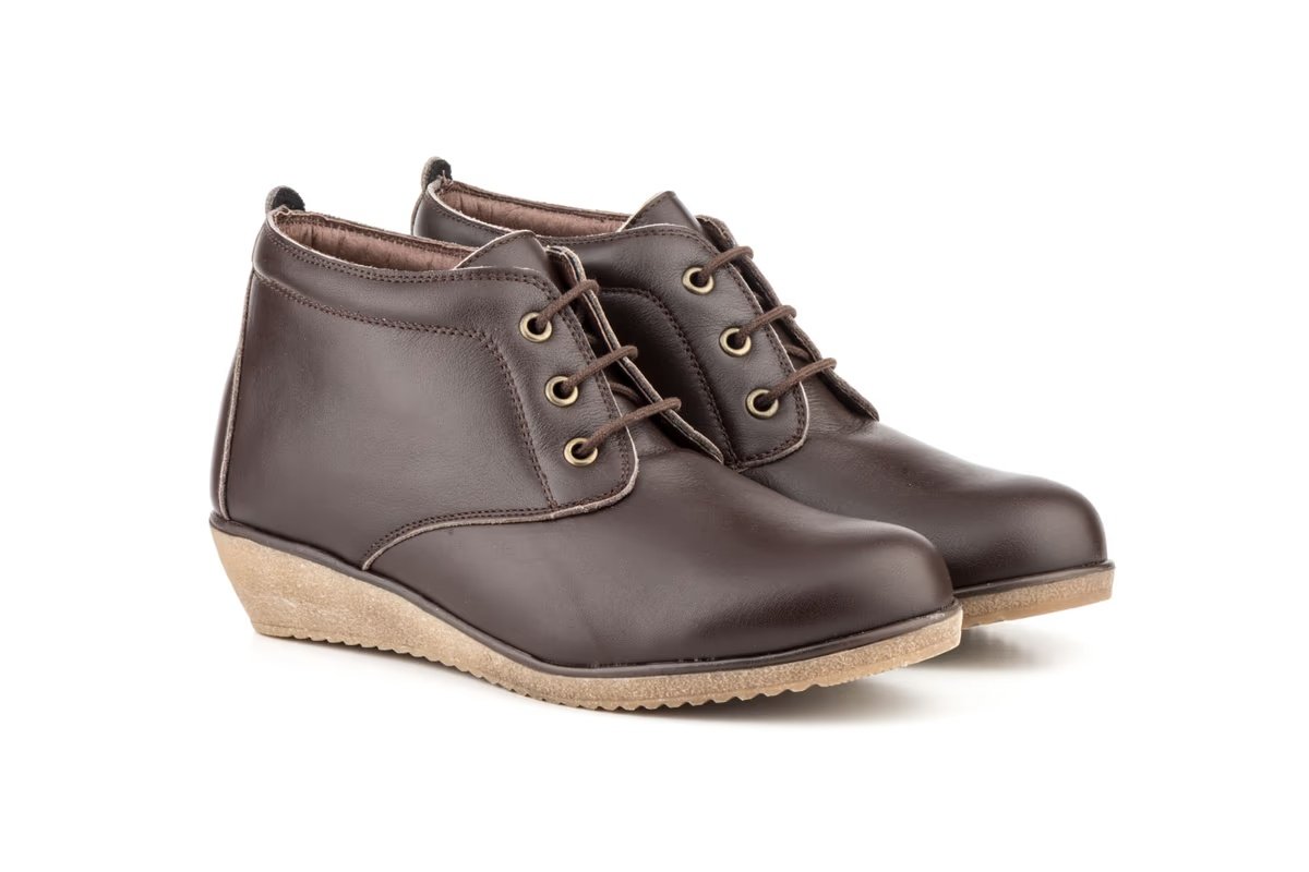 Botín Mujer Piel Cuero Cordones modelo AE398 Alto Estilo 18 Botín Mujer Piel Cuero Cordones modelo AE398 Alto Estilo - Imagen 18