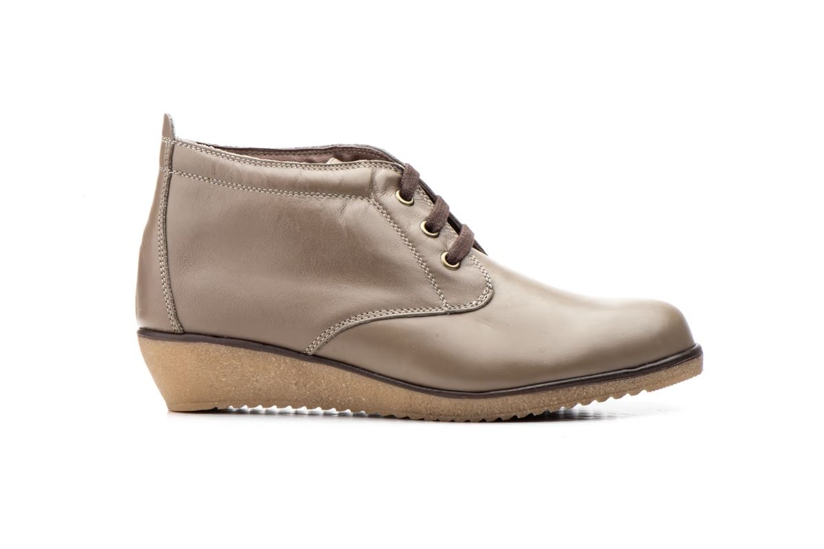 Botín Mujer Piel Cuero Cordones modelo AE398 Alto Estilo 32 Botín Mujer Piel Cuero Cordones modelo AE398 Alto Estilo - Imagen 32