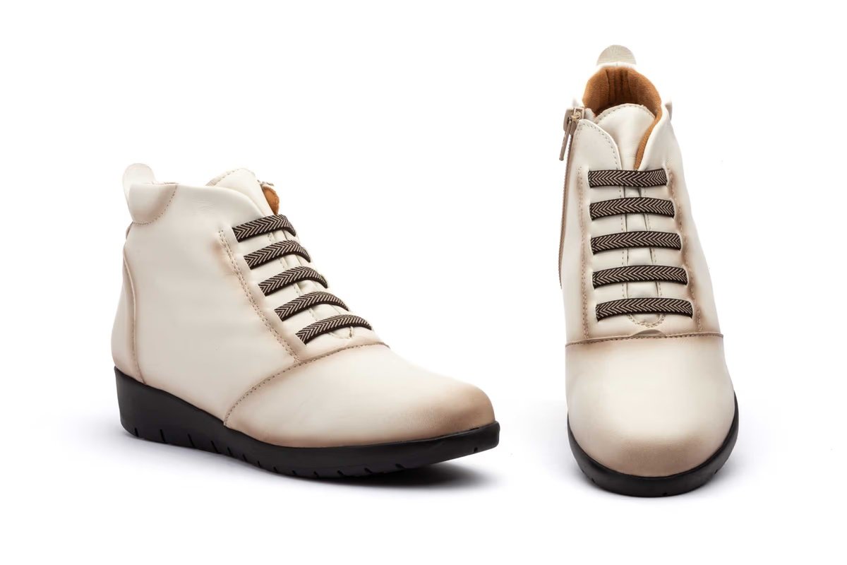Botín Mujer Piel Beige Cordones Elásticos Cremallera Cuña modelo FX9502 Jam