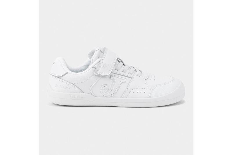 Zapatilla barefoot colegial respetuosa Joma Academy JR 26