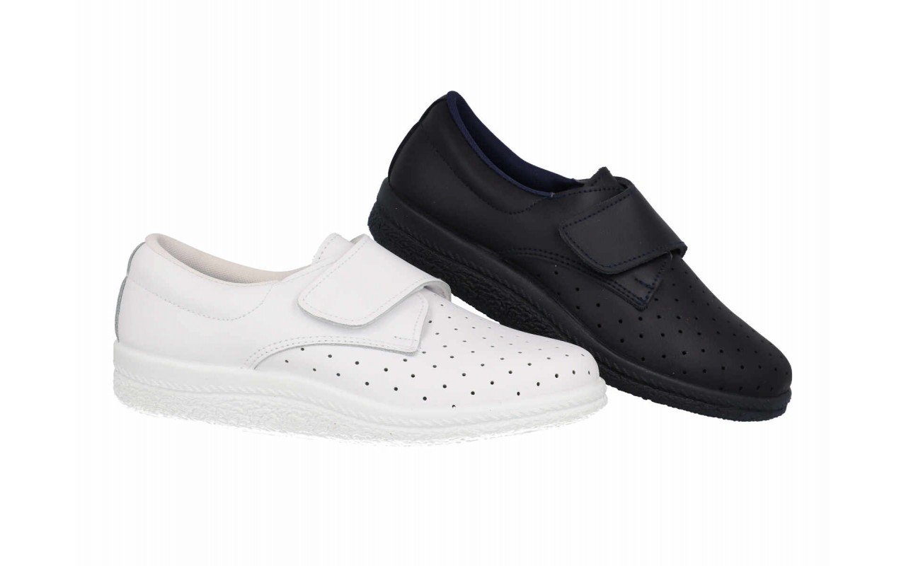 Zapato anatómico cerrado con velcro para mujer Hecho en España Tallas 35 a 40 Modelo 1 Postigo